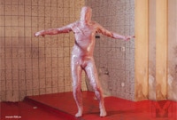 Leckere 4kg Extrawurst auf der Haut. Yammi.